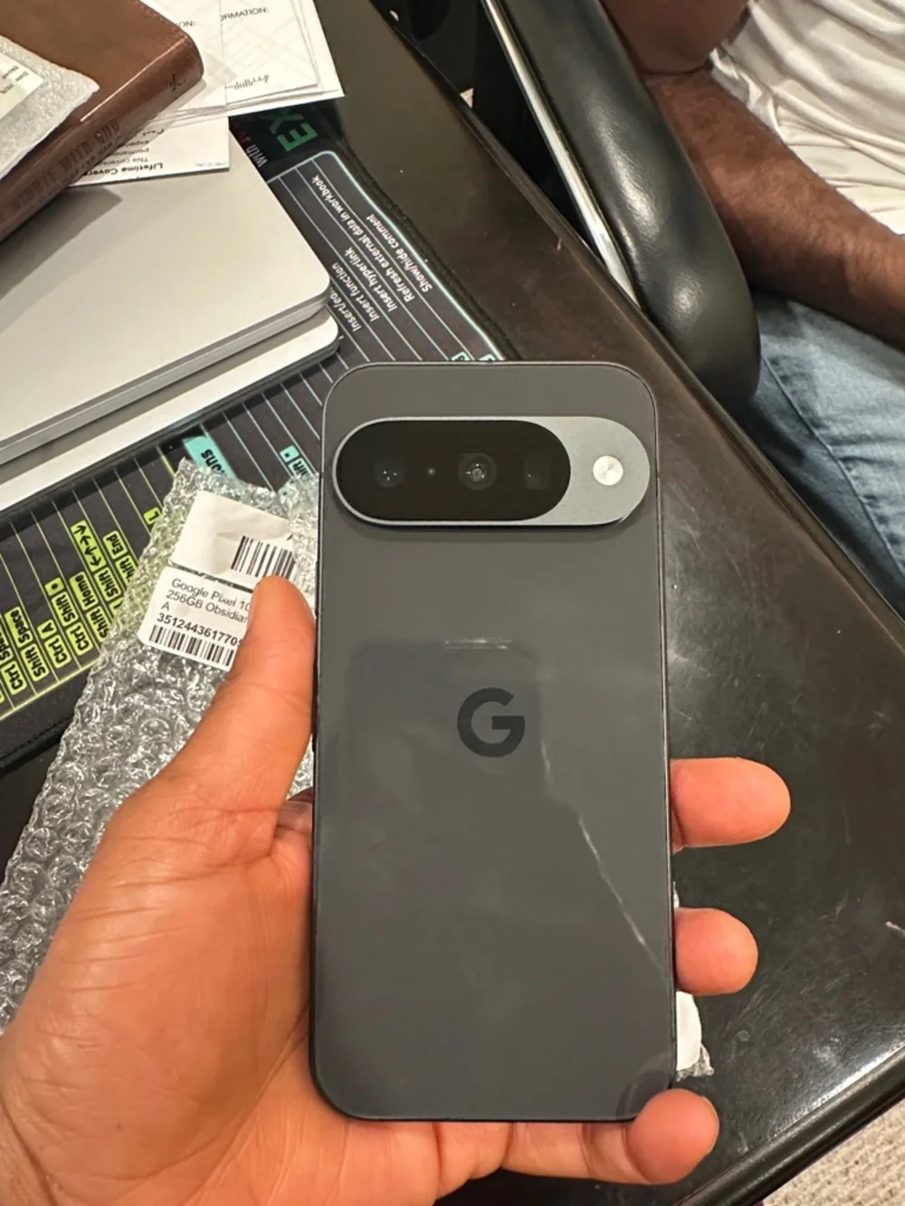 Smartphone - Black Screen (Brand Not Visible) google pixel 10 unlocked 256gb